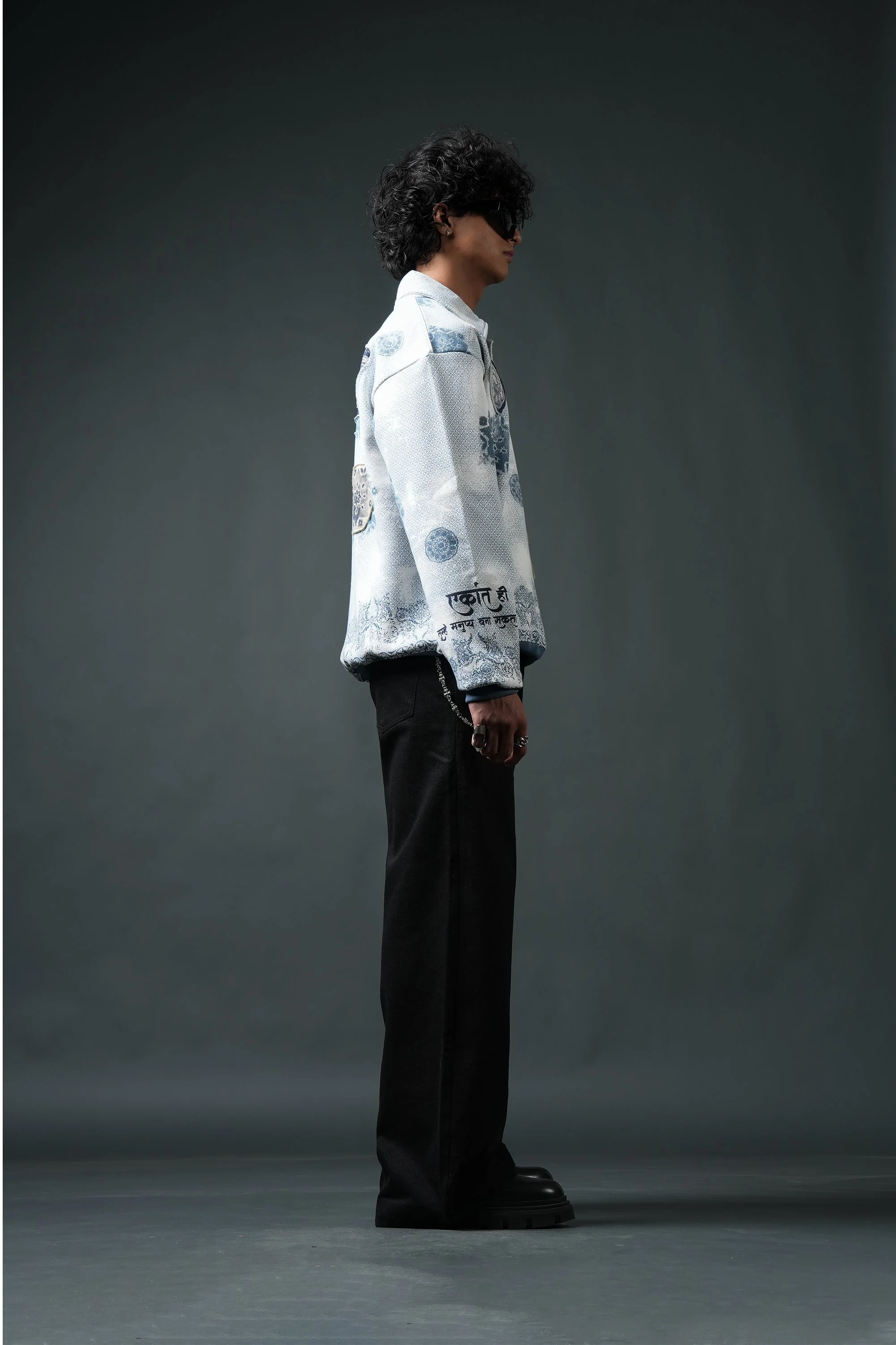 Ekanti-Kari Collared Sweatshirt - Image 15