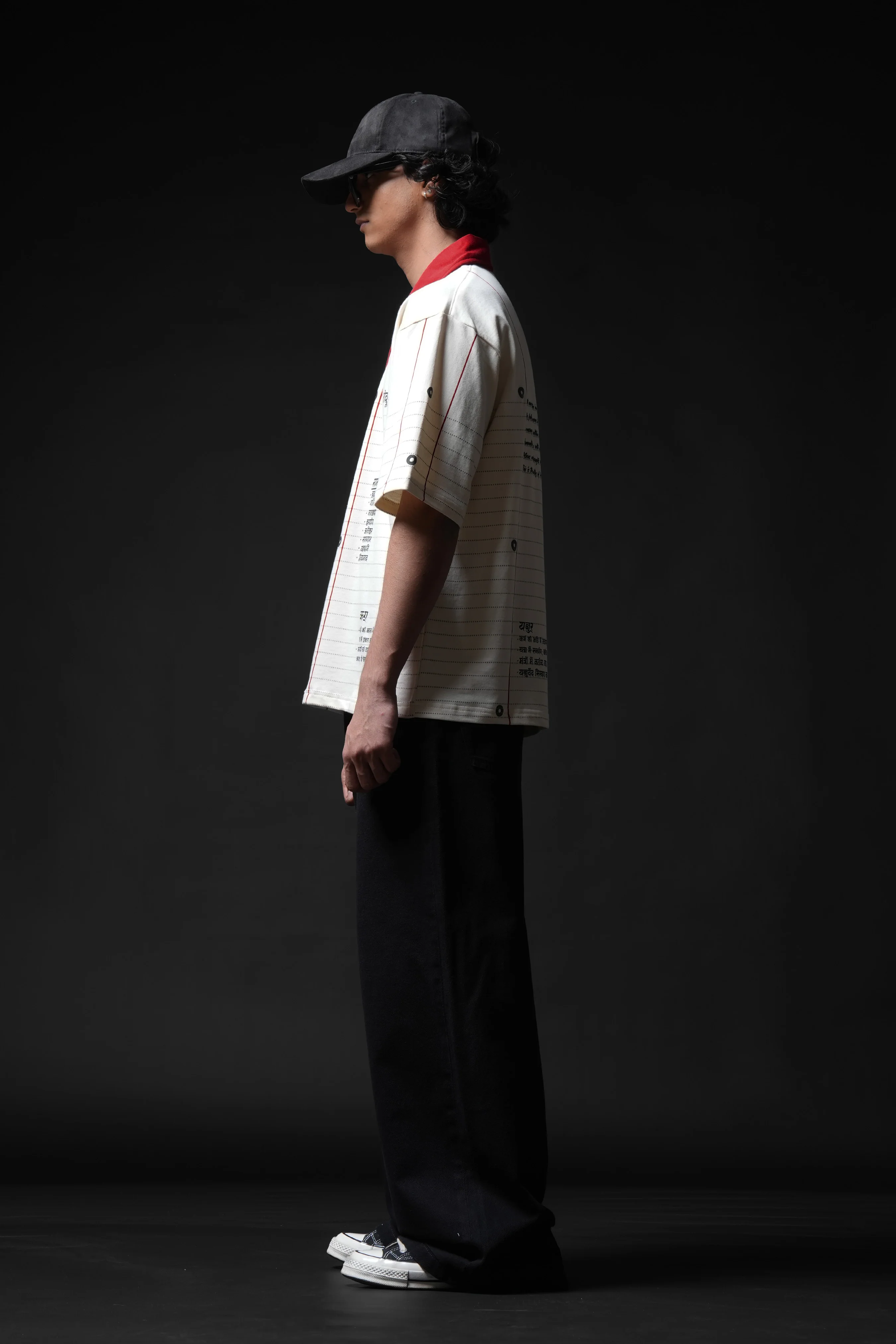 Know It All Collar T-shirt - Image 11